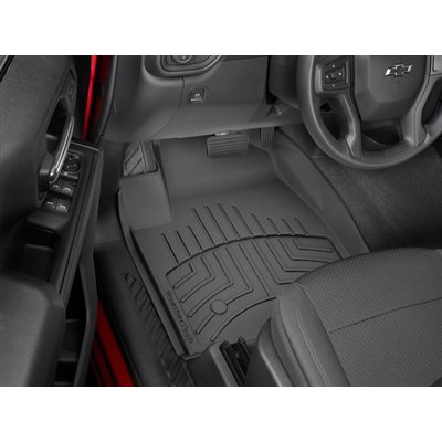 WEATHERTECH CHEVY / GMC TRUCK (19-24) FRONT WEATHERTECH CHEVY / GMC TRUCK (19-24) FRONT